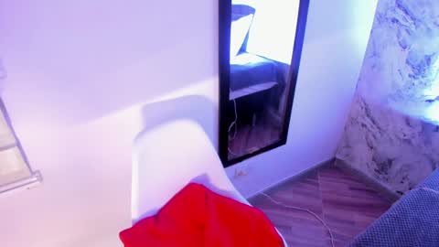 Snapshot of brianna_garnerr chatting on December 15, 3:13 am Brianna garnerr online show from December 15, 3:13 am