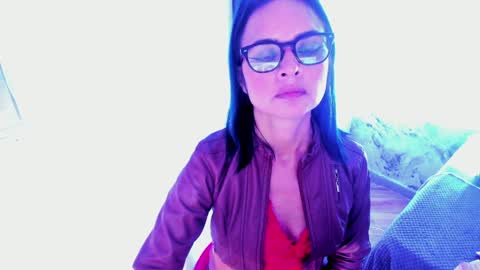 Snapshot of brianna_garnerr chatting on December 29, 12:41 am Brianna garnerr online show from December 29, 12:41 am