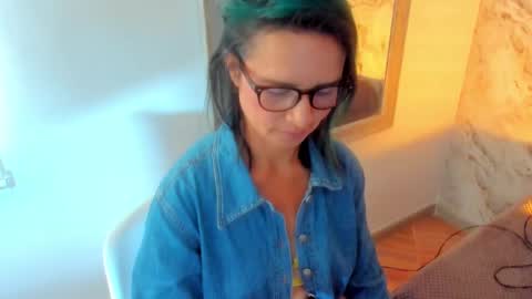 Snapshot of brianna_garnerr chatting on February 22, 7:10 pm Brianna garnerr online show from February 22, 7:10 pm