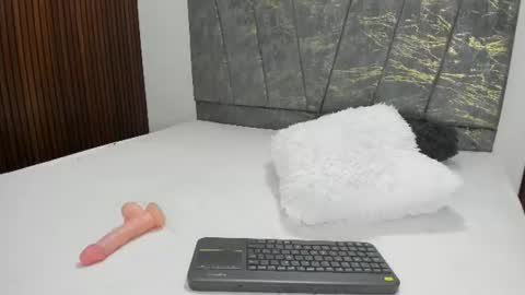 brianna_smithx online show from July 28, 4:39 pm