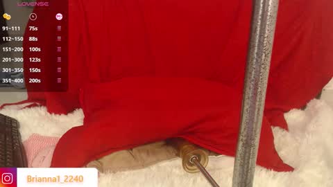      online show from November 8, 9:42 pm