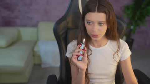 Snapshot of bright_diamonds_054 chatting on September 24, 6:18 pm Diamonds Girls online show from September 24, 6:18 pm
