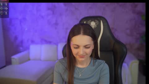 Snapshot of bright_diamonds_054 chatting on October 16, 2:20 pm Diamonds Girls online show from October 16, 2:20 pm
