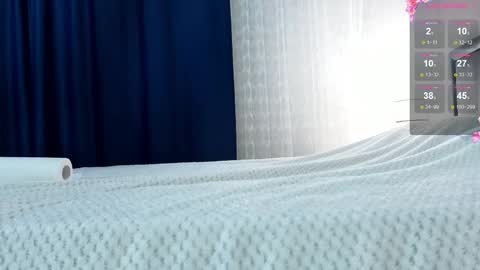 brilliant_kiss online show from November 25, 11:45 am