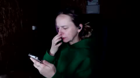 brilliantly online show from December 15, 1:38 pm