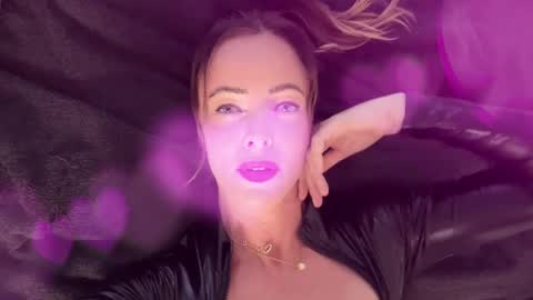 brinny_grace online show from September 15, 8:44 am