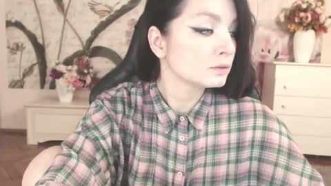 britneybarker online show from December 23, 2:37 am