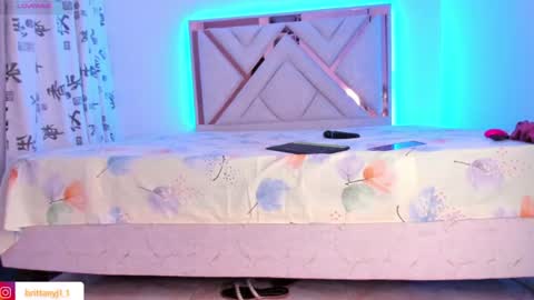 brittany 25 years old  happy as a worm  online show from July 28, 8:45 am