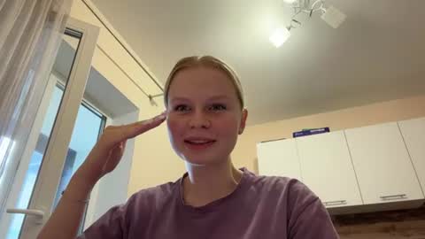 brittanyrumfelt online show from June 19, 7:23 am