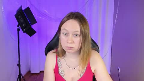 Brooke online show from November 8, 8:47 pm