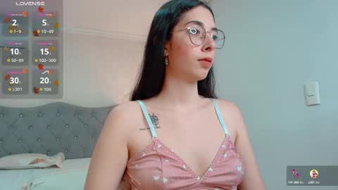 Snapshot of brooklove_doll chatting on October 17, 5:54 am Brook Loves online show from October 17, 5:54 am