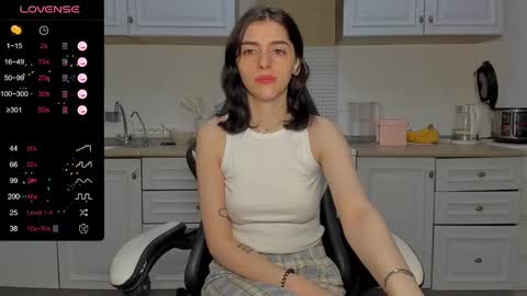 Snapshot of broosnica1 chatting on February 13, 10:23 am broosnica1 online show from February 13, 10:23 am