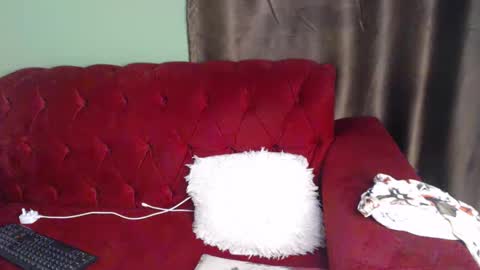 Snapshot of brownebony4 chatting on February 2, 2:34 pm Brownie online show from February 2, 2:34 pm
