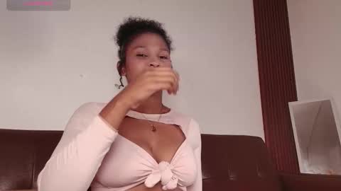 brownluxe online show from January 15, 11:27 am