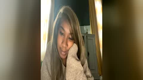 Brownsuagrcutie online show from May 23, 10:19 pm