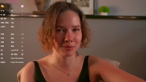 Tess online show from July 25, 4:19 am