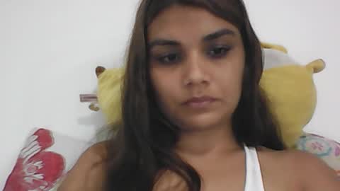 Snapshot of brunette_dan chatting on February 6, 4:21 am norma online show from February 6, 4:21 am