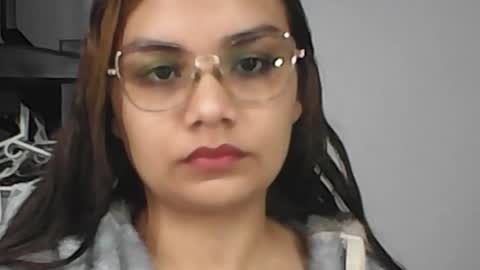 Snapshot of brunette_dan chatting on February 14, 1:51 pm norma online show from February 14, 1:51 pm