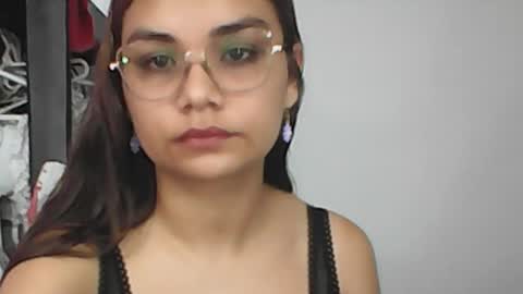 Snapshot of brunette_dan chatting on February 13, 3:03 pm norma online show from February 13, 3:03 pm