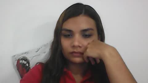 Snapshot of brunette_dan chatting on February 9, 1:12 am norma online show from February 9, 1:12 am