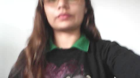 Snapshot of brunette_dan chatting on January 3, 8:01 pm norma online show from January 3, 8:01 pm
