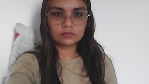 Snapshot of brunette_dan chatting on February 11, 3:40 pm norma online show from February 11, 3:40 pm