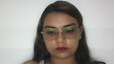 Snapshot of brunette_dan chatting on January 3, 9:58 am norma online show from January 3, 9:58 am