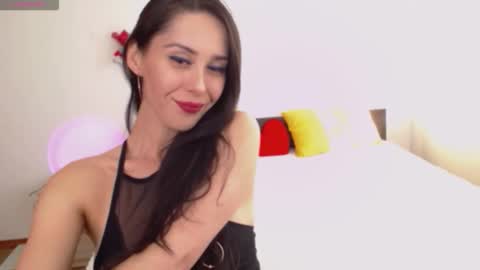 Ellis online show from October 4, 6:19 am