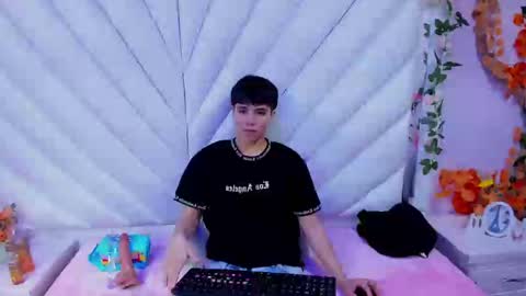 Snapshot of bruno_cruz chatting on October 21, 2:37 am Bruno Cruz online show from October 21, 2:37 am