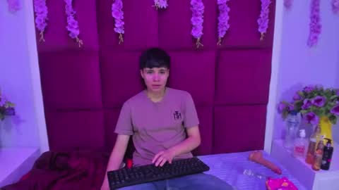 Snapshot of bruno_cruz chatting on October 1, 2:49 am Bruno Cruz online show from October 1, 2:49 am