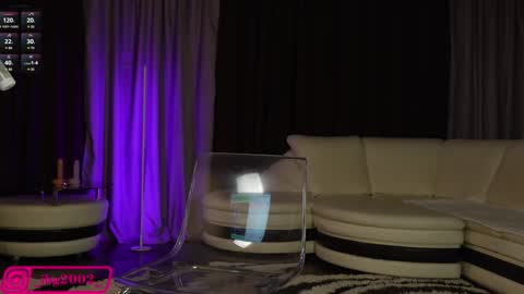 Bubble  gum  online show from February 6, 1:38 am