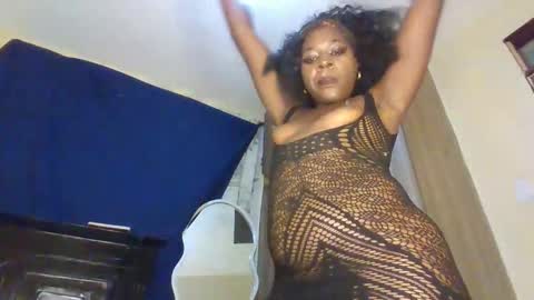 bubblebun_1 online show from April 18, 8:42 pm