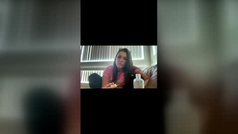 bubblishus925 online show from June 8, 8:52 pm