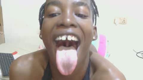 buffybaby_2 online show from April 19, 4:56 am