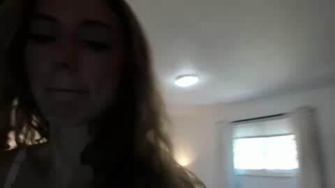 Snapshot of buffybarloe chatting on October 3, 8:14 pm Buffy online show from October 3, 8:14 pm
