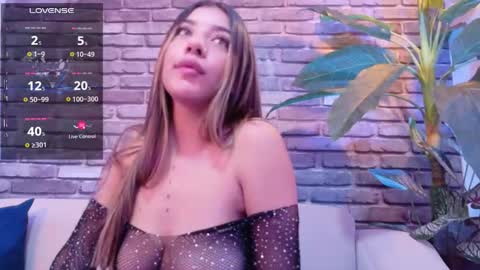 Snapshot of bunny_belle1 chatting on October 15, 12:08 pm Alexa online show from October 15, 12:08 pm