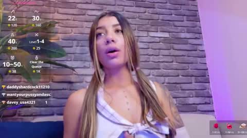 Snapshot of bunny_belle1 chatting on October 11, 2:20 pm Alexa online show from October 11, 2:20 pm