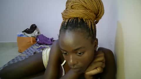bunny_bliss1 online show from May 28, 7:06 am