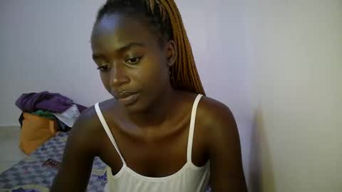 bunny_bliss1 online show from May 25, 9:14 pm