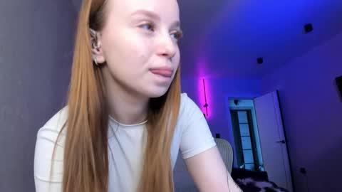 Mary online show from June 5, 6:52 am