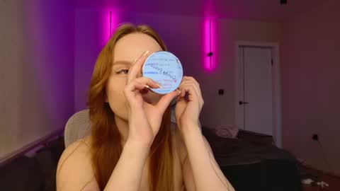 Mary online show from June 12, 2:25 pm