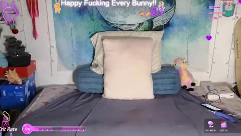 Tokki  bunny  online show from February 11, 3:18 am