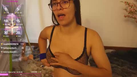 Snapshot of bunnycute_shy chatting on October 10, 3:06 pm 30 Off online show from October 10, 3:06 pm