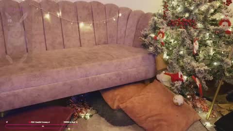 Snapshot of bunnycute_shy chatting on December 17, 1:16 pm 30 Off online show from December 17, 1:16 pm
