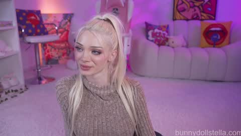 Stella online show from November 21, 10:23 pm