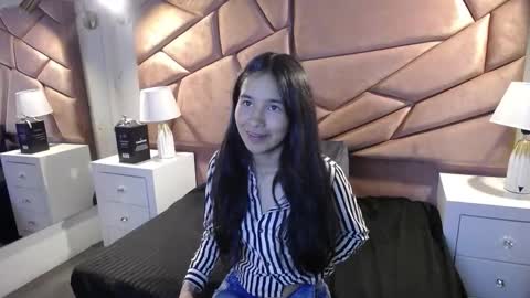 Snapshot of bunnywhite21 chatting on September 9, 6:51 pm bunny online show from September 9, 6:51 pm