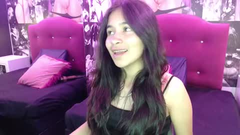 Snapshot of bunnywhite21 chatting on October 3, 5:40 pm bunny online show from October 3, 5:40 pm