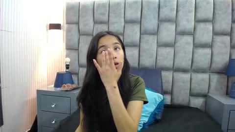 Snapshot of bunnywhite21 chatting on September 27, 7:21 pm bunny online show from September 27, 7:21 pm