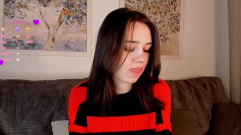 Snapshot of burnletitallburn chatting on February 10, 1:24 am Jessica online show from February 10, 1:24 am