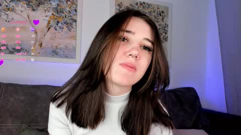 Snapshot of burnletitallburn chatting on February 15, 1:42 am Jessica online show from February 15, 1:42 am